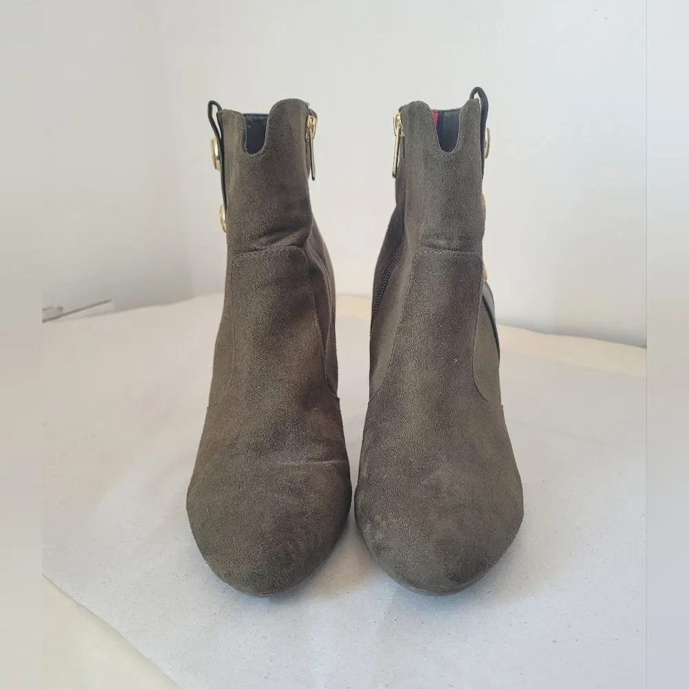 Tommy Hilfiger Olive Green Faux Suede Ankle Boots Gold Chunky Heel Zip Size 10